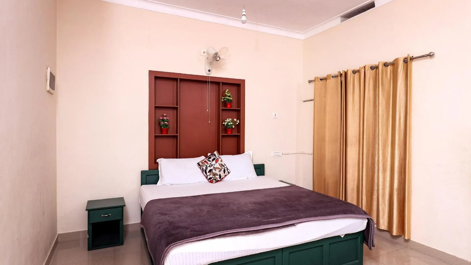 Hotel Wintergates Padinjarathara India