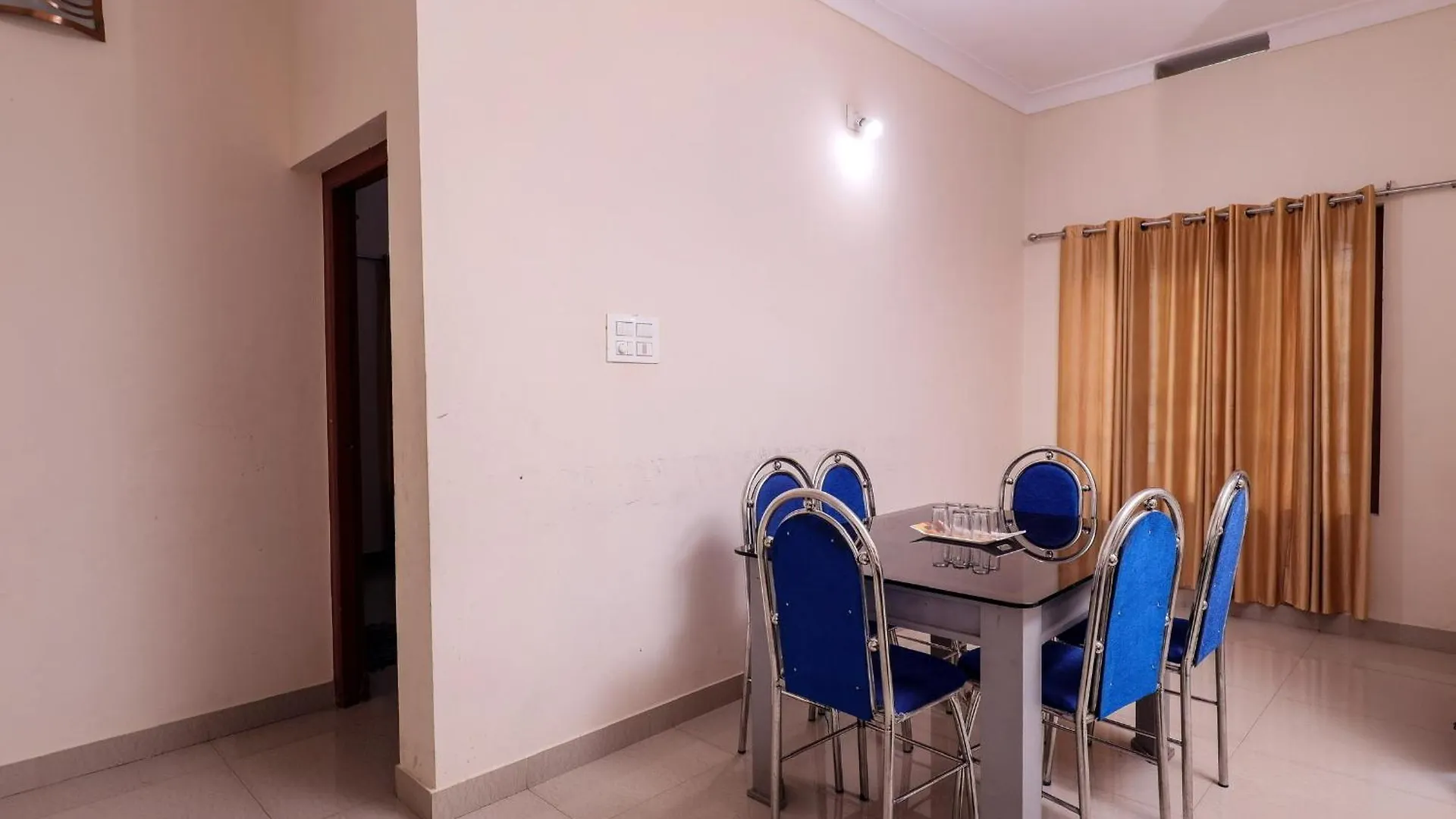 Hotel Wintergates Padinjarathara