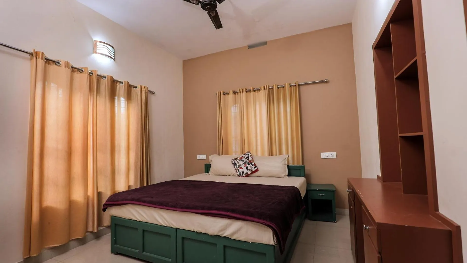 Hotel Wintergates Padinjarathara India