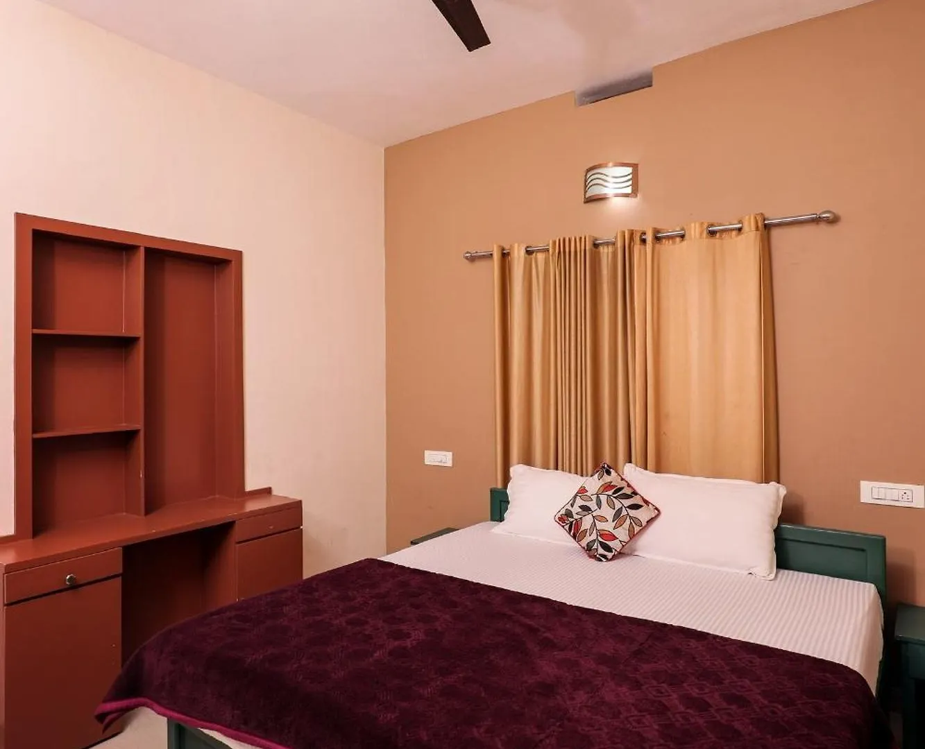 Hotel Wintergates Padinjarathara India
